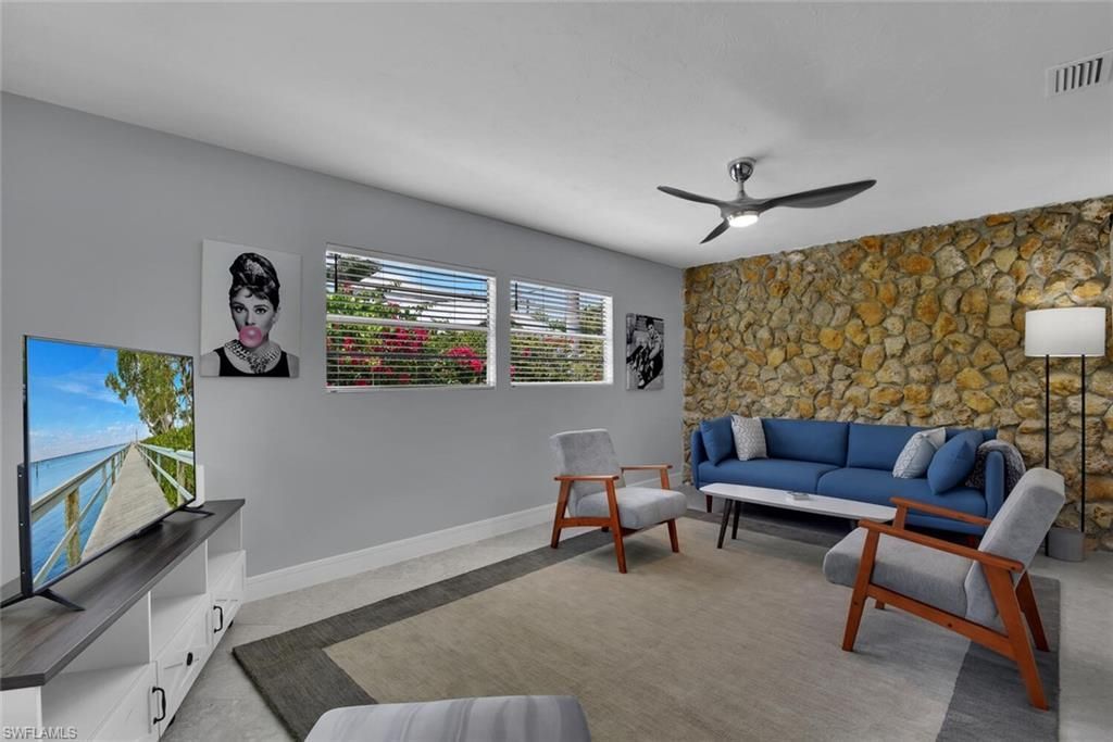 1155 6th St S, Naples, FL 34102 Photo