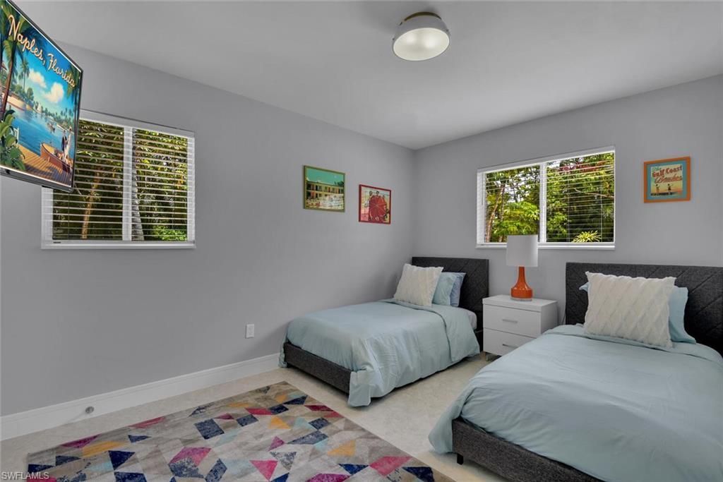 1155 6th St S, Naples, FL 34102 Photo