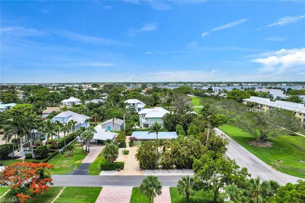 1155 6th St S, Naples, FL 34102 Photo