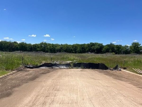 000 Loving Trail, Pottsboro, TX 75076