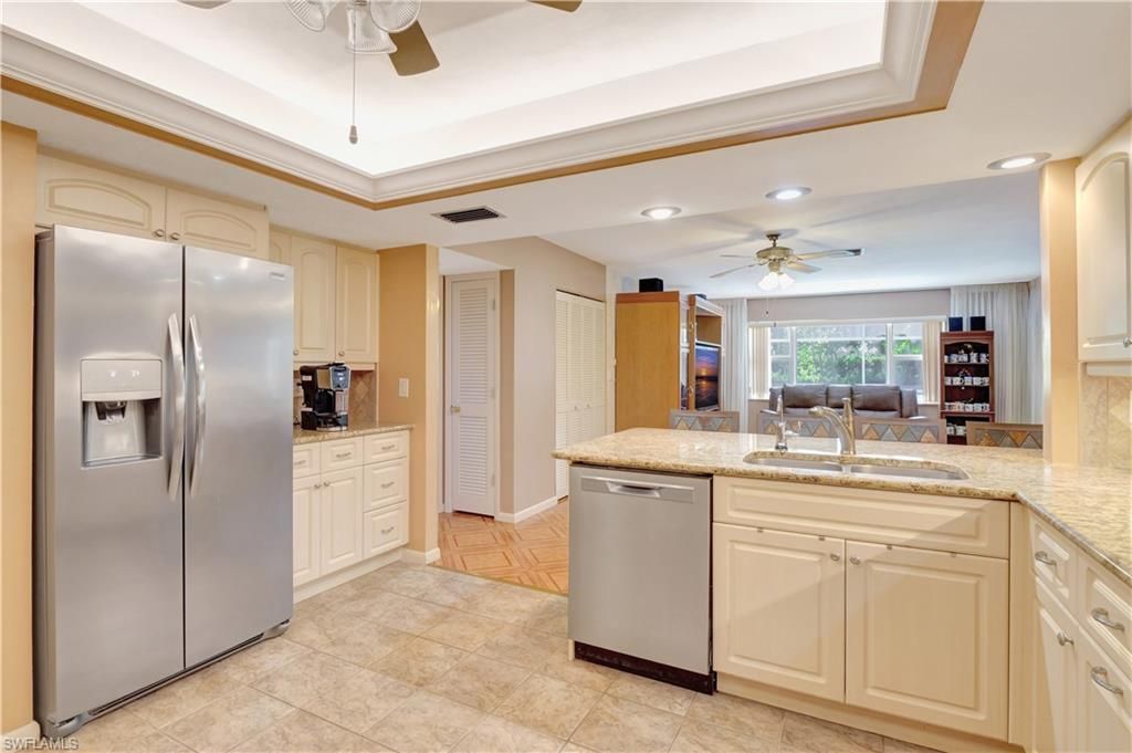 310 Lake Ave, Lehigh Acres, FL 33936 Photo