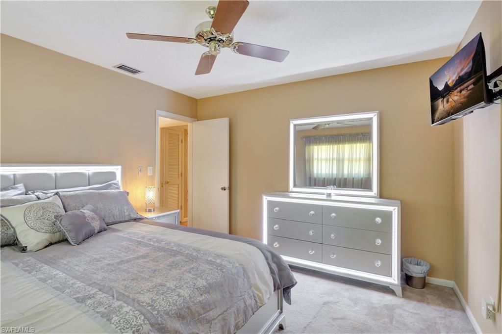 310 Lake Ave, Lehigh Acres, FL 33936 Photo