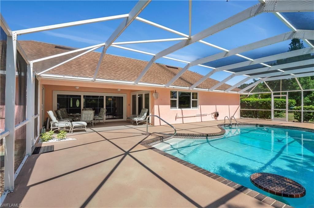 310 Lake Ave, Lehigh Acres, FL 33936 Photo