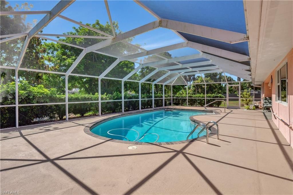 310 Lake Ave, Lehigh Acres, FL 33936 Photo