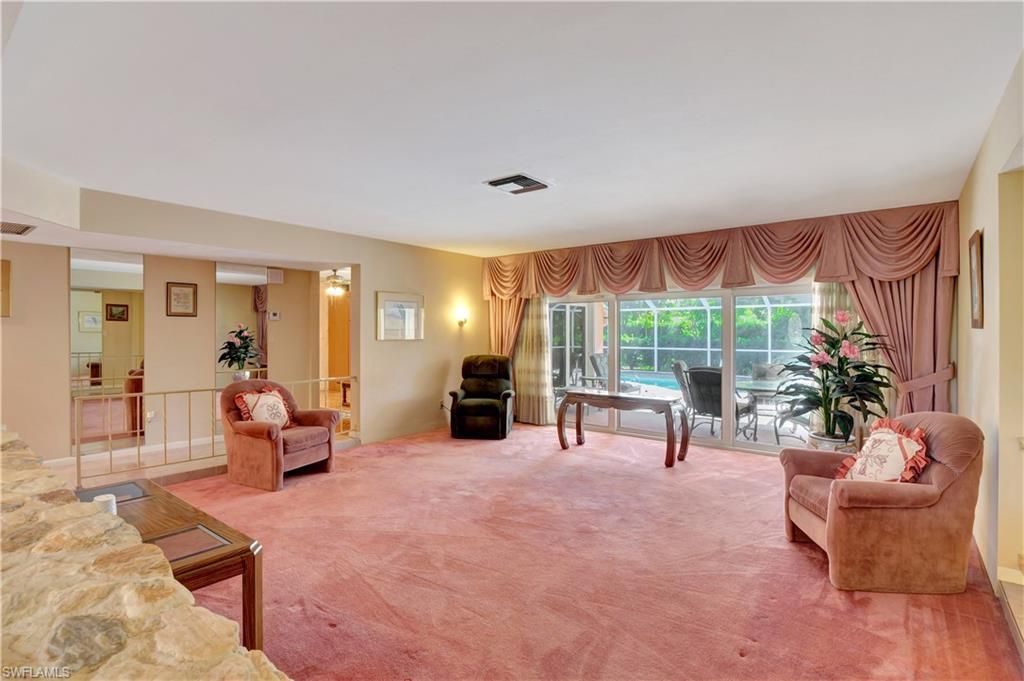 310 Lake Ave, Lehigh Acres, FL 33936 Photo