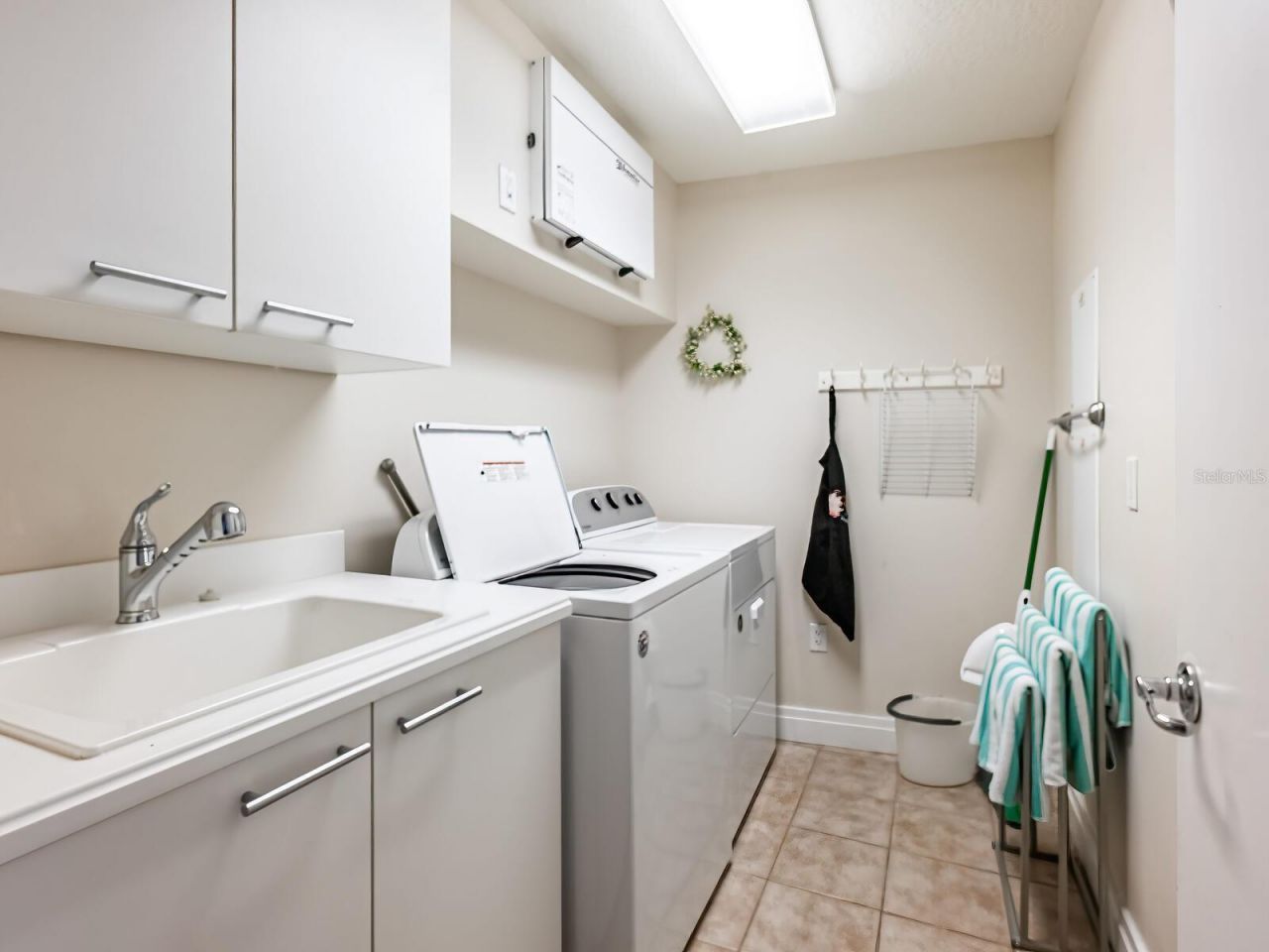 6512 Midnight Pass Road, Unit 303, Sarasota, FL 34242 Photo