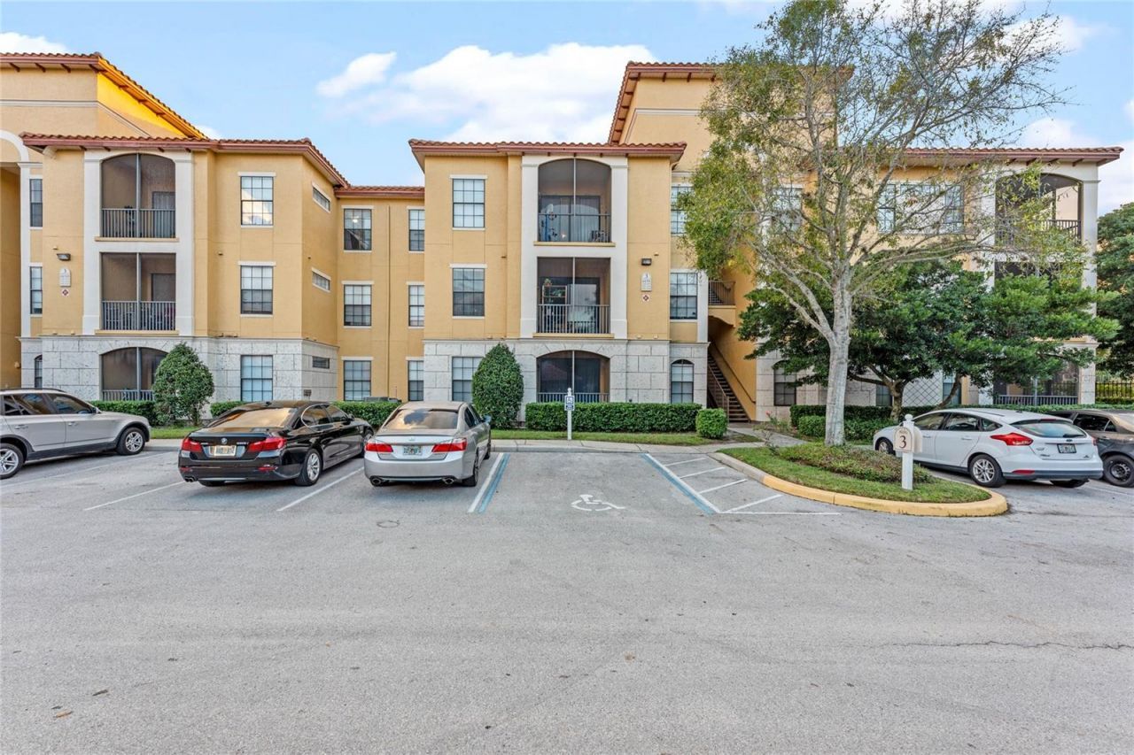 6159 Metrowest Boulevard, Unit 105, Orlando, FL 32835 Main Photo