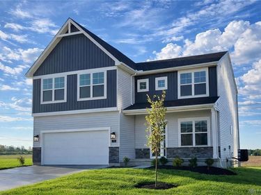 490 Red Maple Lane, Wilmington, OH 45177