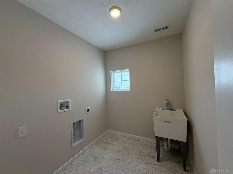 490 Red Maple Lane, Wilmington, OH 45177 Photo 14