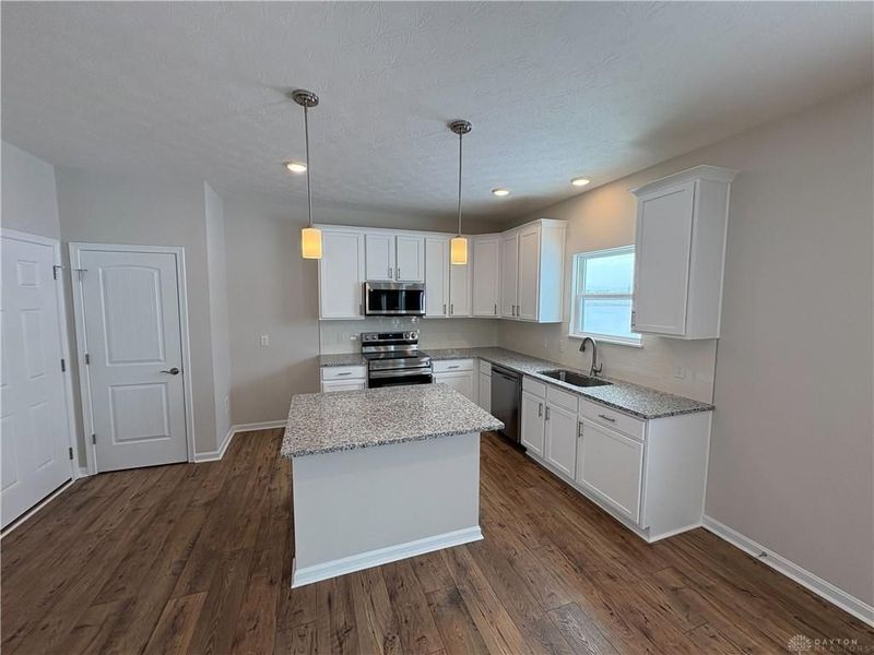 490 Red Maple Lane, Wilmington, OH 45177 Photo 4