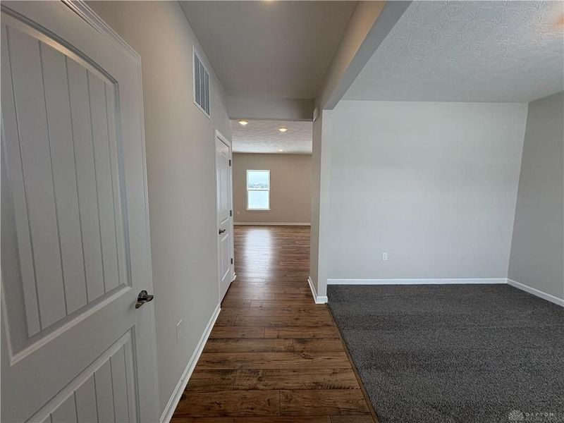 490 Red Maple Lane, Wilmington, OH 45177 Photo 6