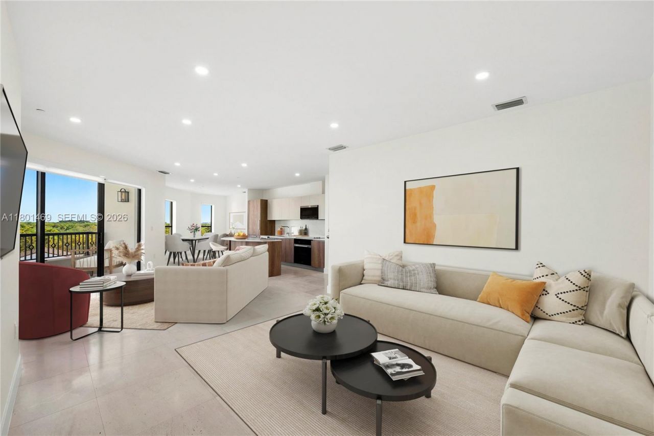 701 Valencia Ave, Unit 403, Coral Gables, FL 33134 Photo