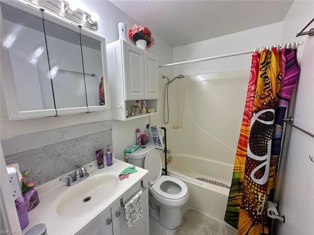 19 Pinewood Blvd, Lehigh Acres, FL 33936 Photo