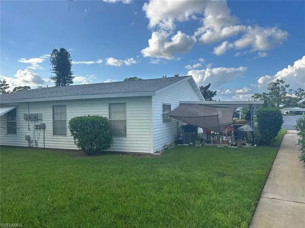 19 Pinewood Blvd, Lehigh Acres, FL 33936 Photo