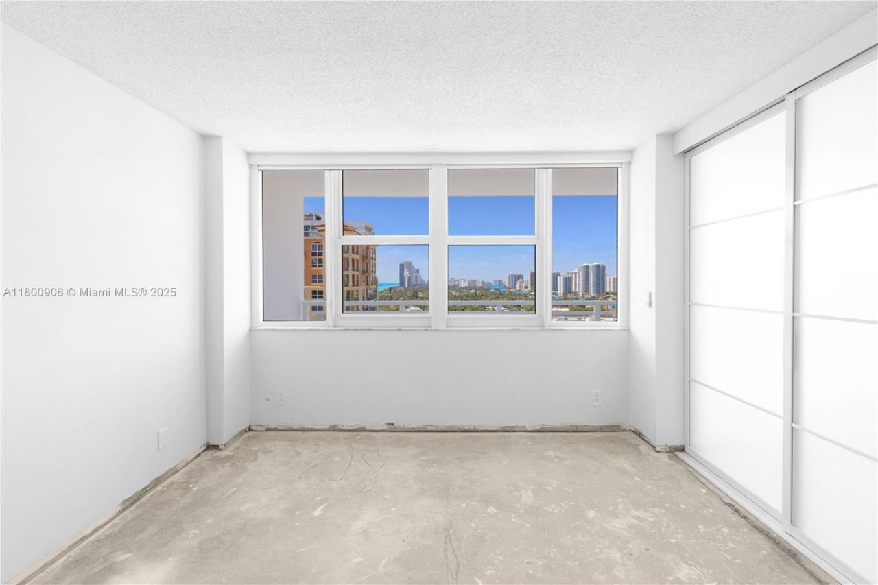 2030 S Ocean Dr, Unit 1708, Hallandale Beach, FL 33009 Photo