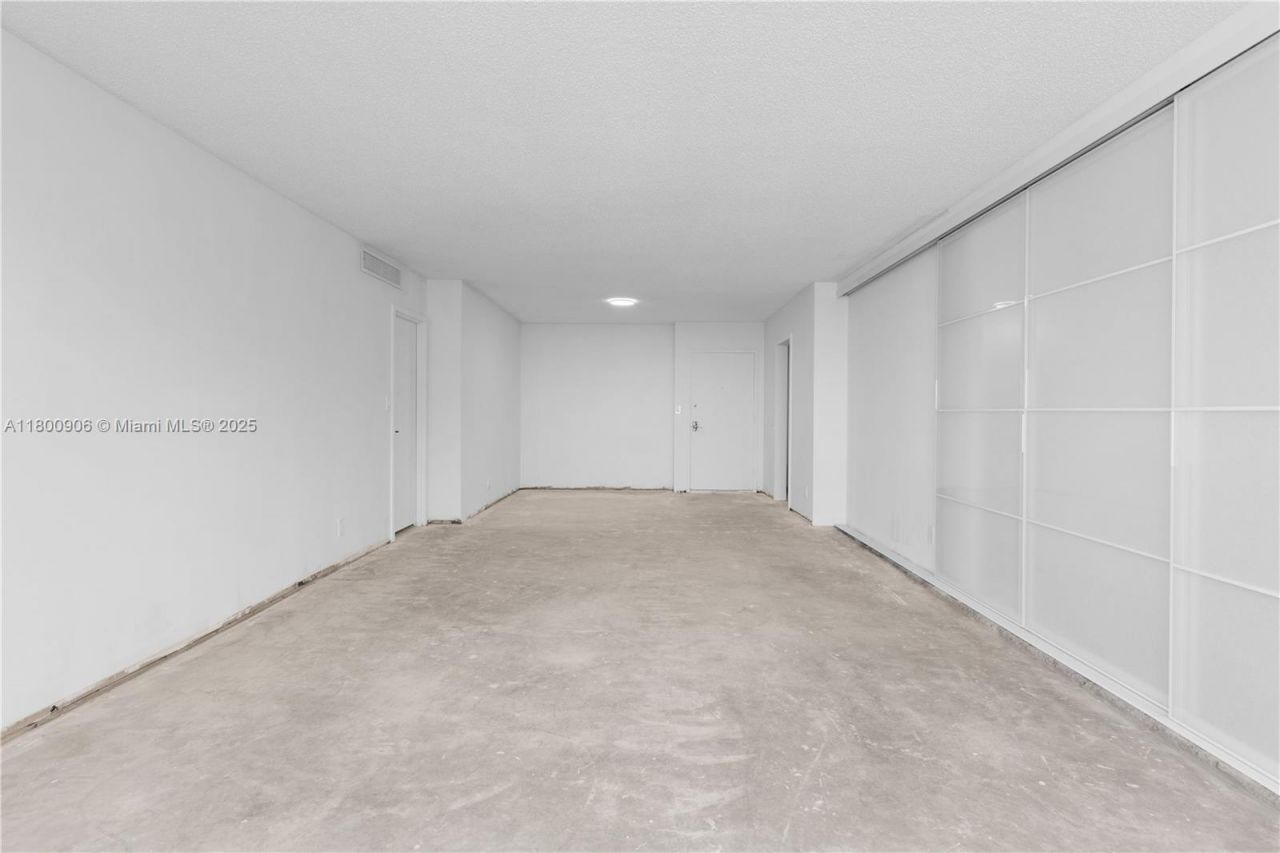 2030 S Ocean Dr, Unit 1708, Hallandale Beach, FL 33009 Photo