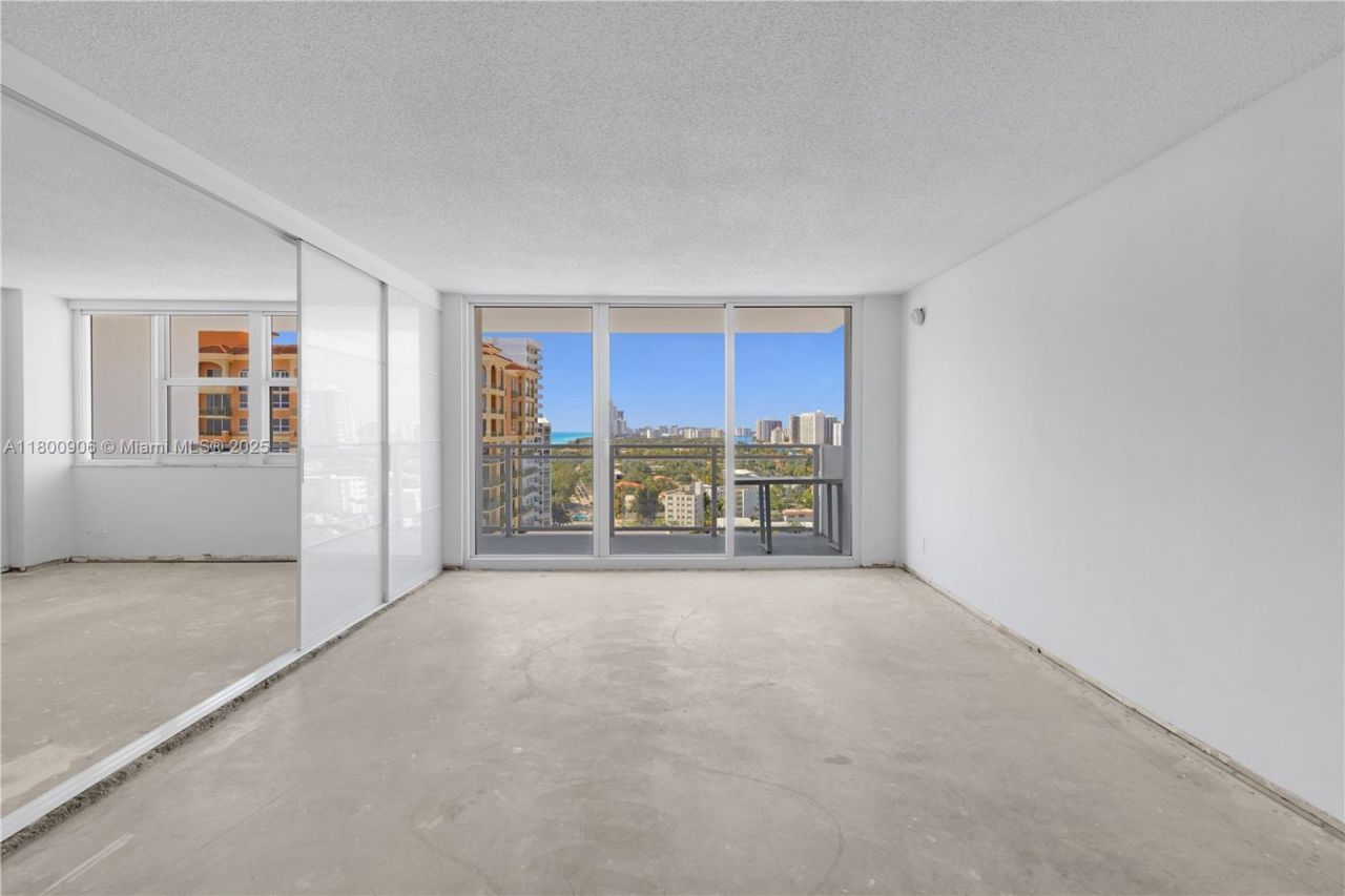 2030 S Ocean Dr, Unit 1708, Hallandale Beach, FL 33009 Photo