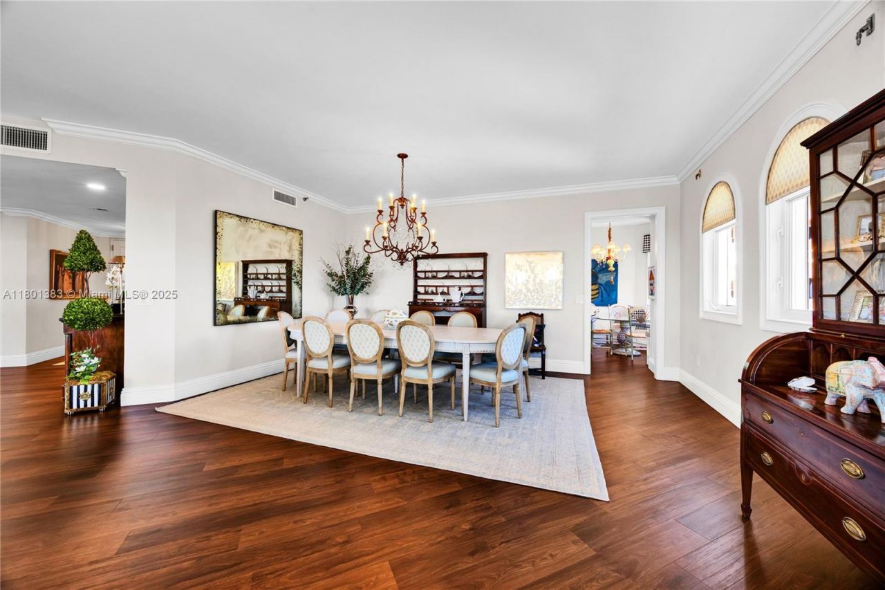 13647 Deering Bay Dr, Unit 142, Coral Gables, FL 33158 Photo