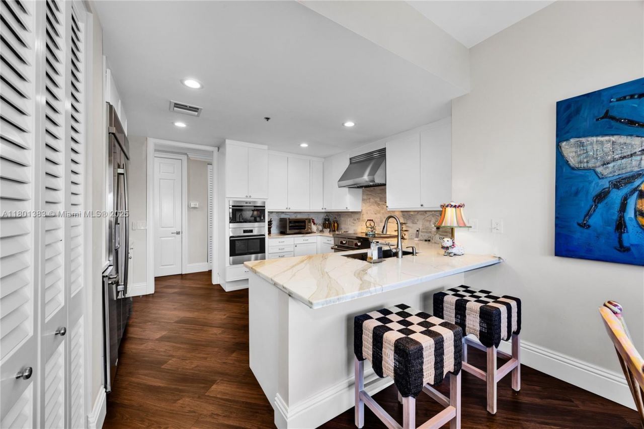 13647 Deering Bay Dr, Unit 142, Coral Gables, FL 33158 Photo