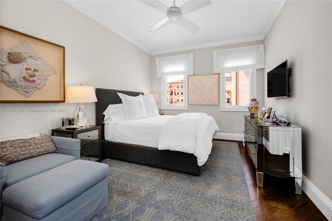 13647 Deering Bay Dr, Unit 142, Coral Gables, FL 33158 Photo