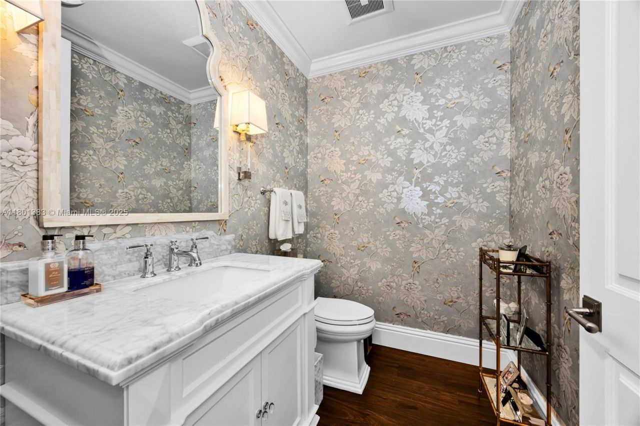 13647 Deering Bay Dr, Unit 142, Coral Gables, FL 33158 Photo