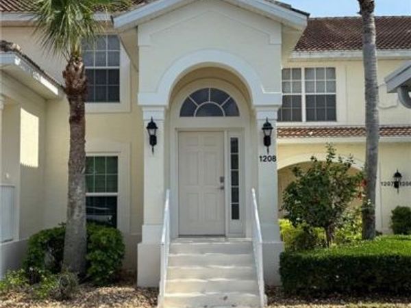 10135 Colonial Country Club BLVD, Unit 1208, FORT MYERS, FL 33913