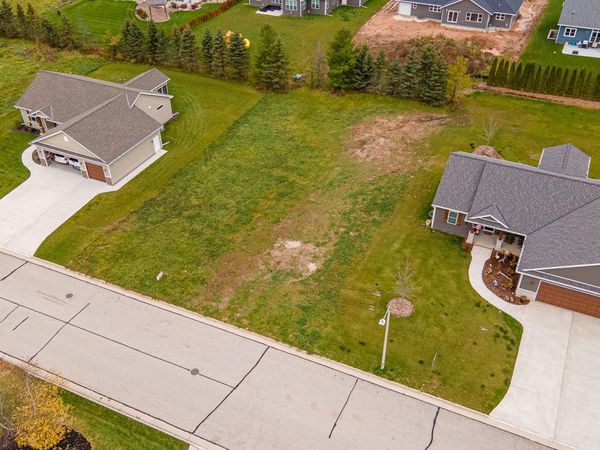 Lt4 Oriole Ln, Howards Grove, WI 53083