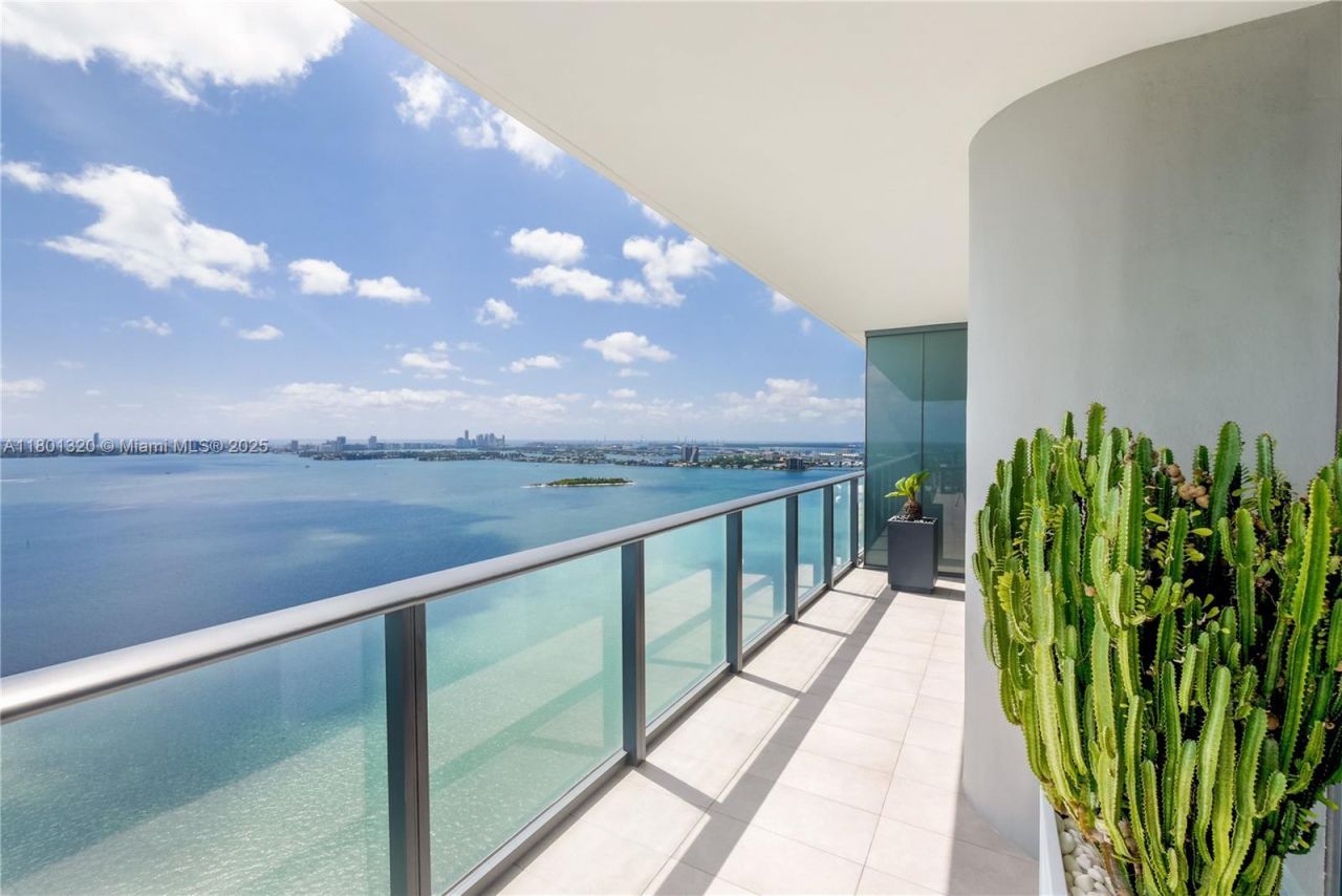 3131 NE 7th Ave, Unit 3606, Miami, FL 33137 Photo