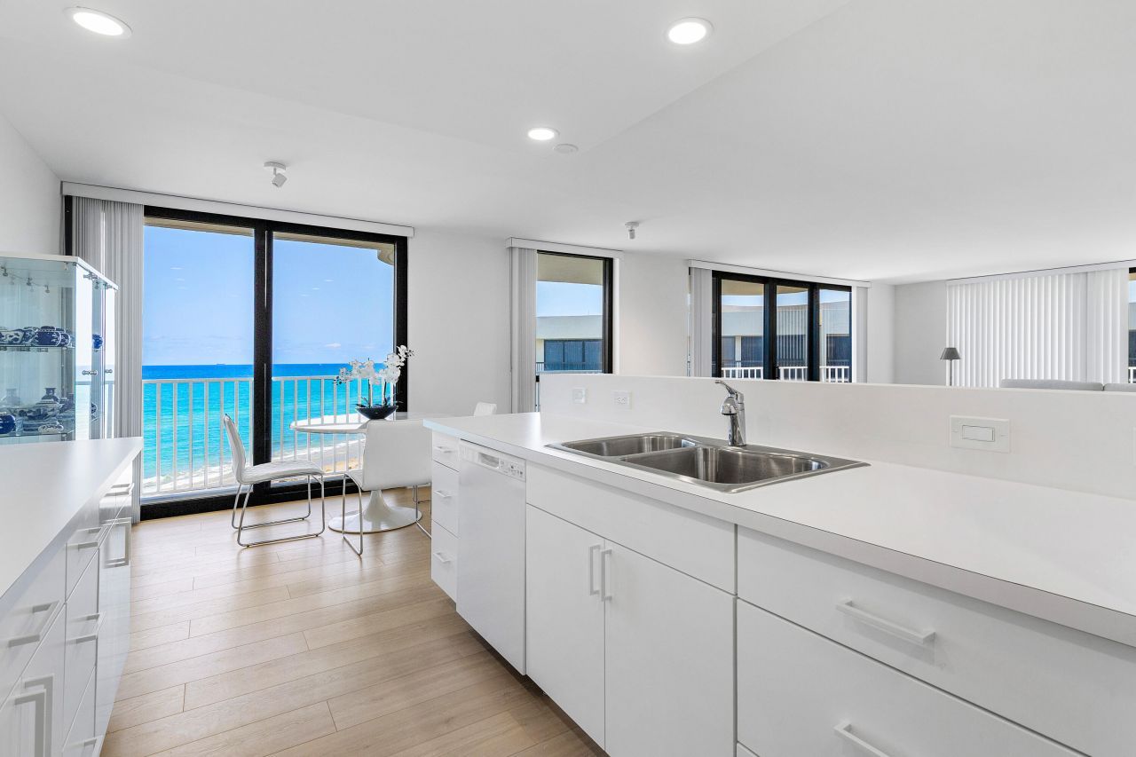 3360 S Ocean Boulevard, Unit 5fii, Palm Beach, FL 33480 Photo