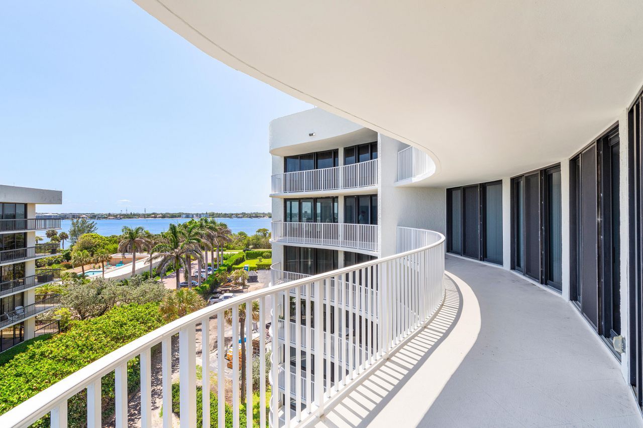 3360 S Ocean Boulevard, Unit 5fii, Palm Beach, FL 33480 Photo