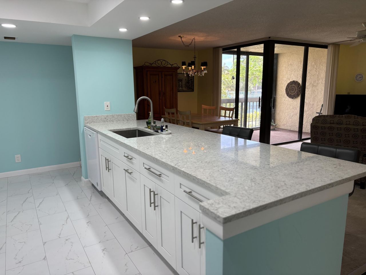 825 Egret Circle, Unit 205, Delray Beach, FL 33444 Photo