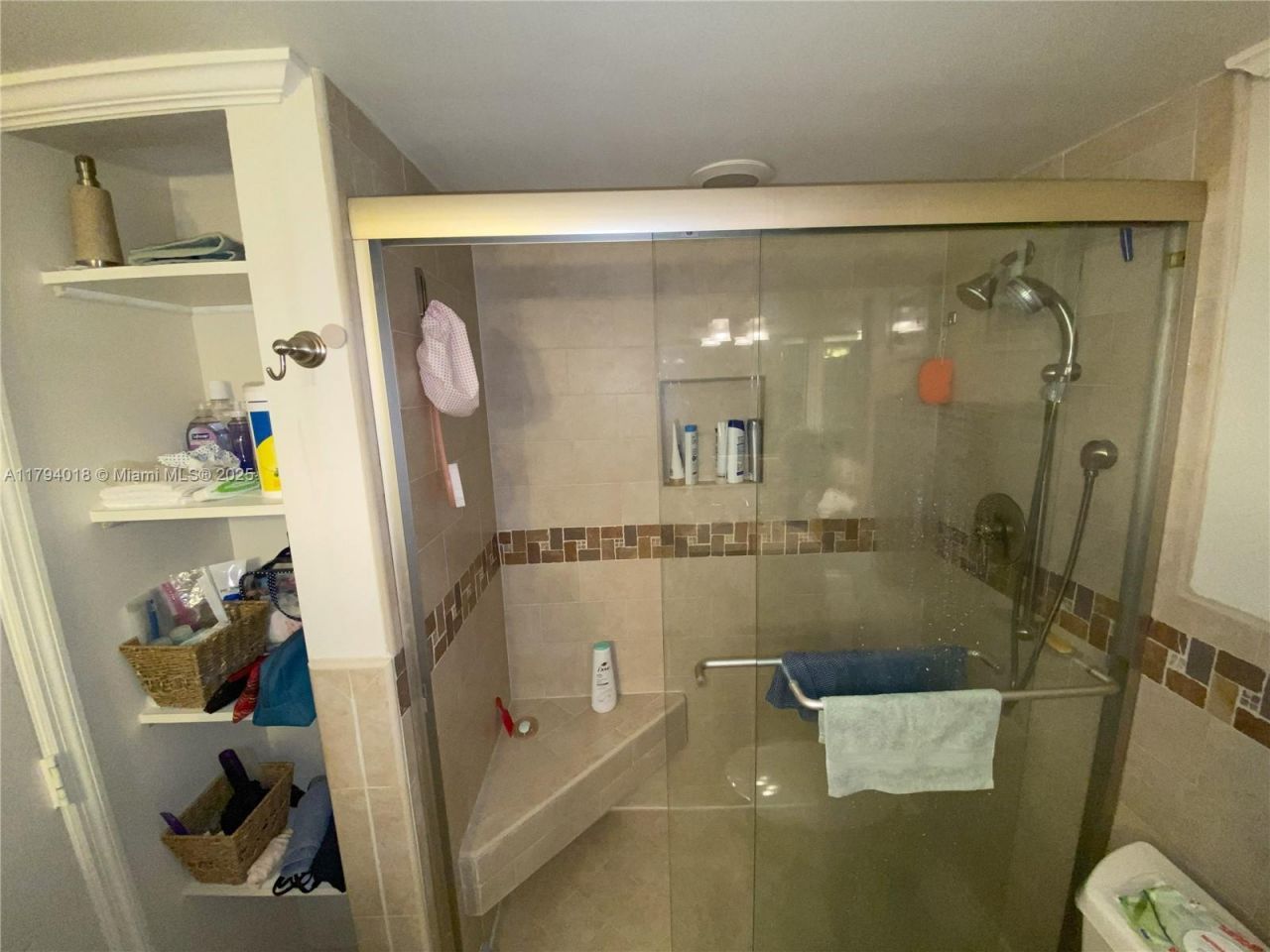 3180 S Ocean Dr, Unit 716, Hallandale Beach, FL 33009 Photo