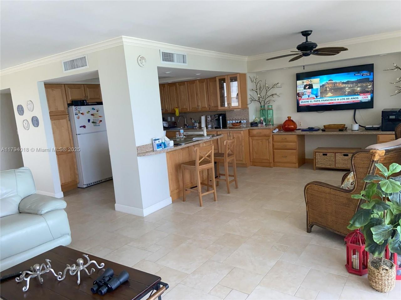3180 S Ocean Dr, Unit 716, Hallandale Beach, FL 33009 Photo