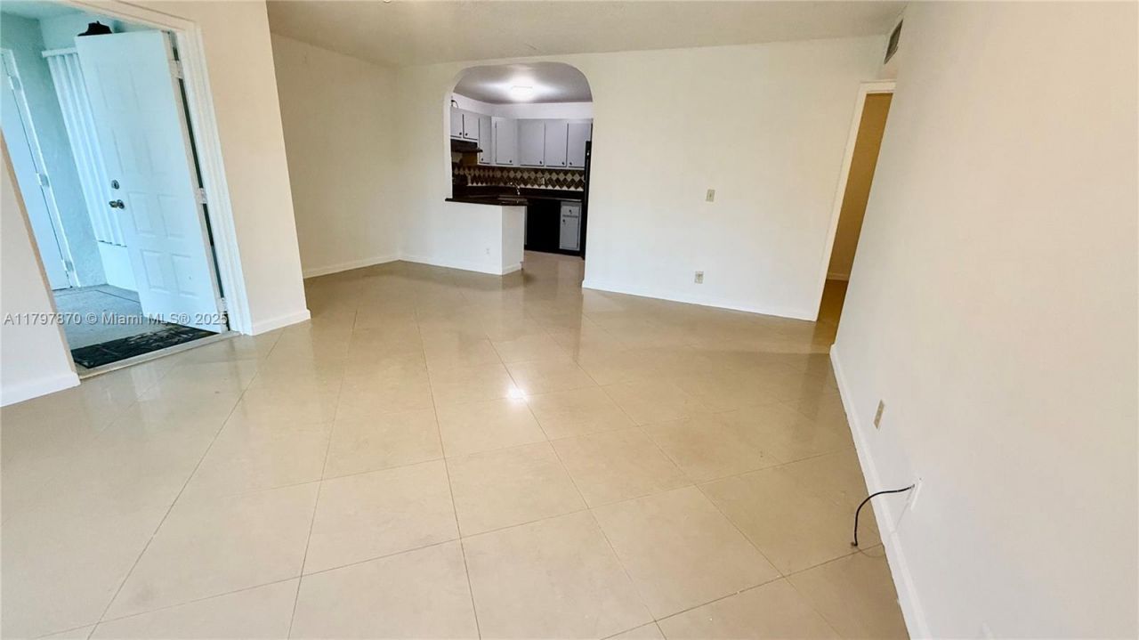 3664 Alder Dr, Unit B1, West Palm Beach, FL 33417 Photo