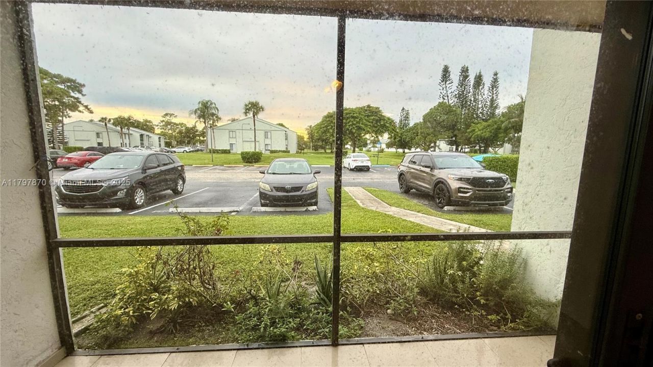 3664 Alder Dr, Unit B1, West Palm Beach, FL 33417 Photo