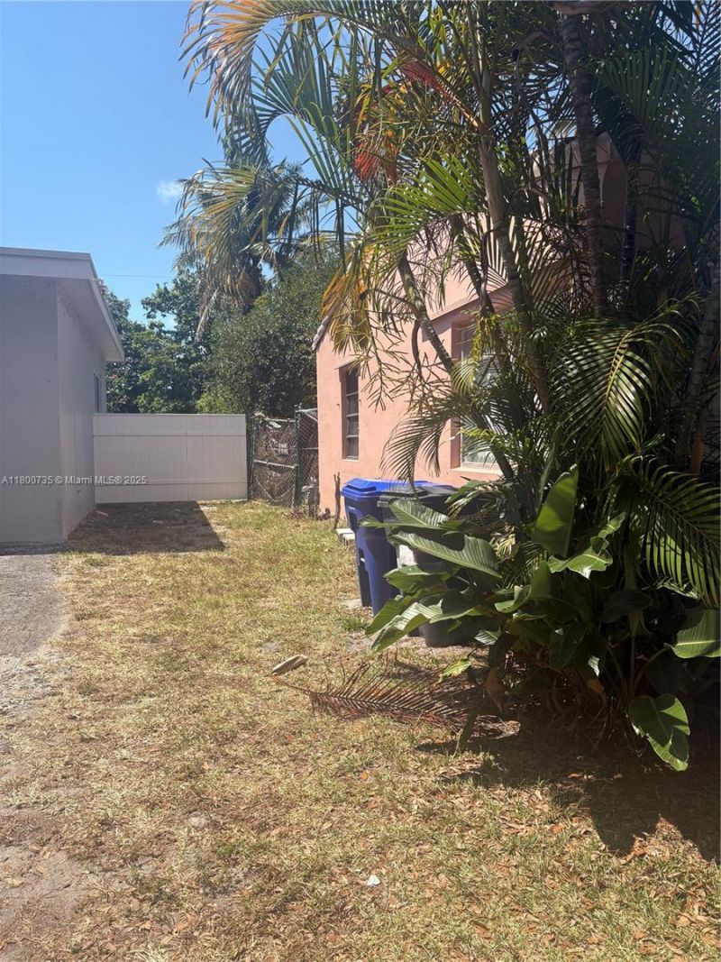 2530 Washington St, Hollywood, FL 33020 Photo