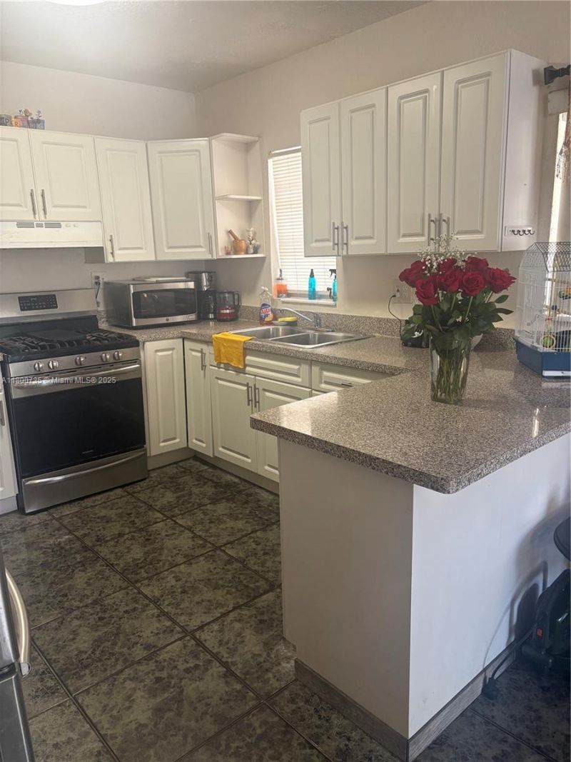 2530 Washington St, Hollywood, FL 33020 Photo