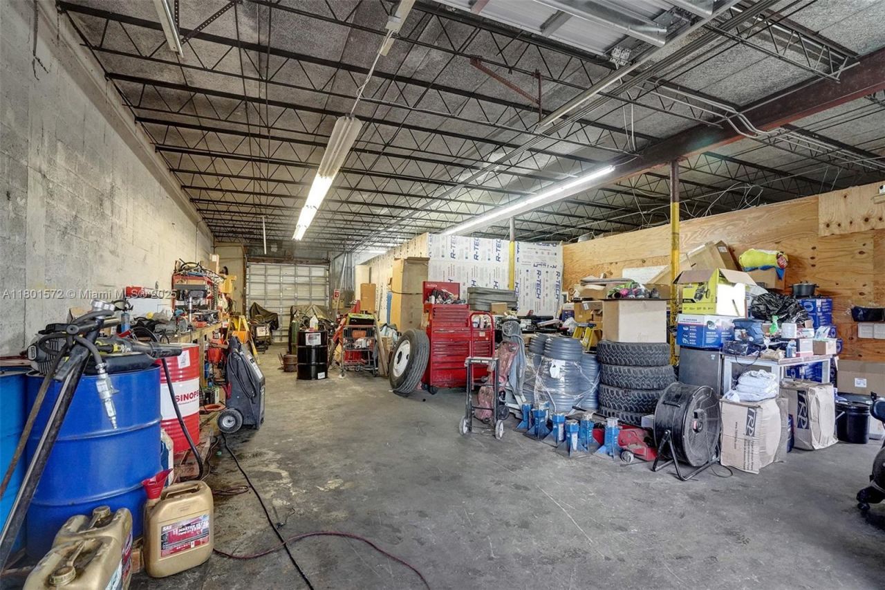 850 NW 12th Ter, Pompano Beach, FL 33069 Photo