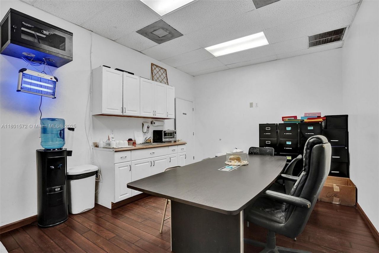 850 NW 12th Ter, Pompano Beach, FL 33069 Photo