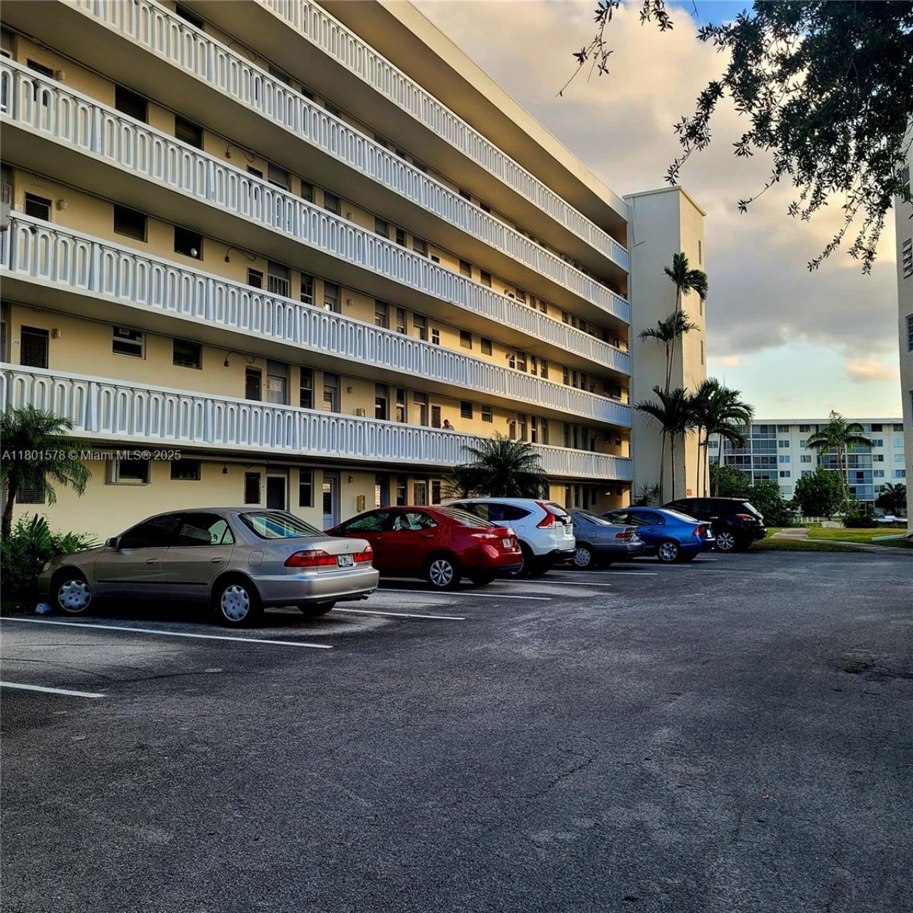 2859 Leonard Dr, Unit G106, Aventura, FL 33160 Photo