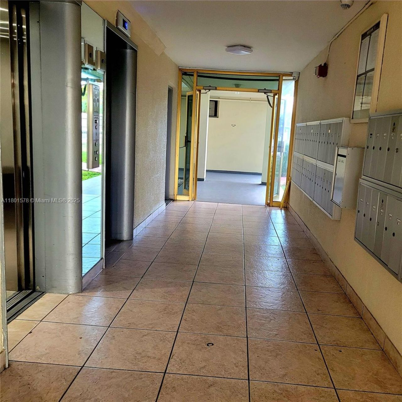 2859 Leonard Dr, Unit G106, Aventura, FL 33160 Photo