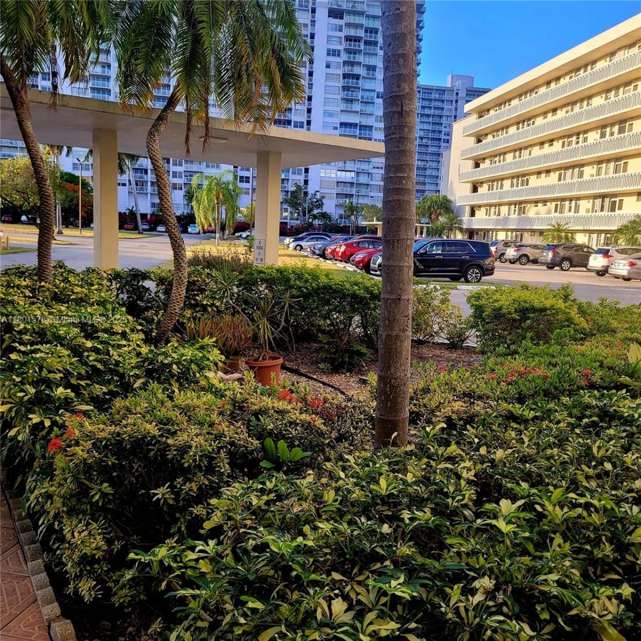 2859 Leonard Dr, Unit G106, Aventura, FL 33160 Photo