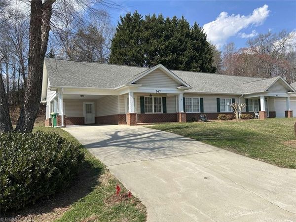 267 S Boyles Street, Pilot Mountain, NC 27041