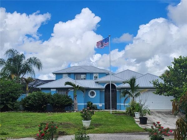 20371 Williams DR, NORTH FORT MYERS, FL 33917