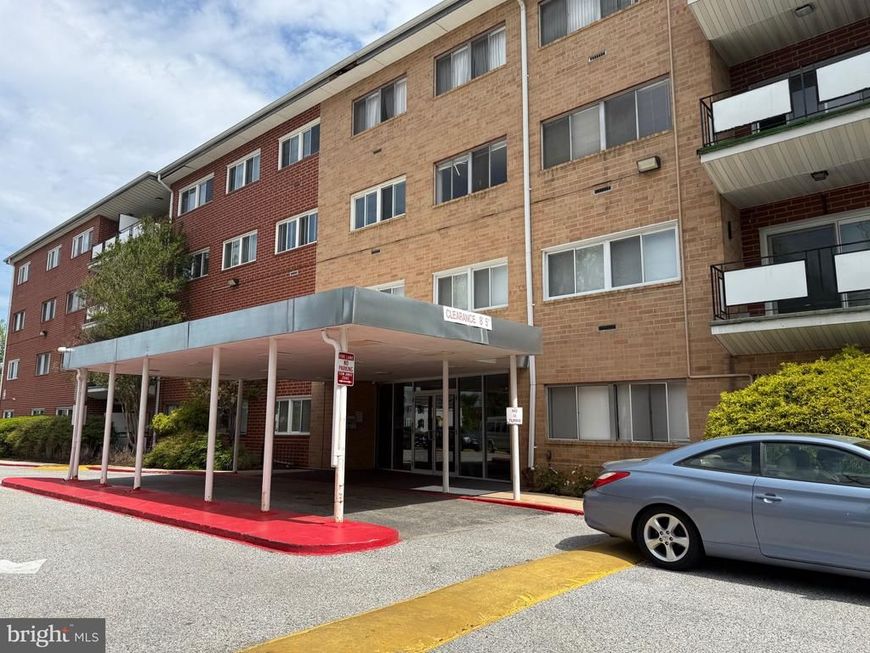 3737 Clarks Lane, Unit 300, Baltimore, MD 21215 Main Photo