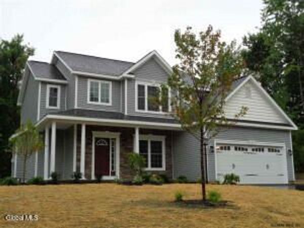 35 Sally Street, Mechanicville, NY 12118