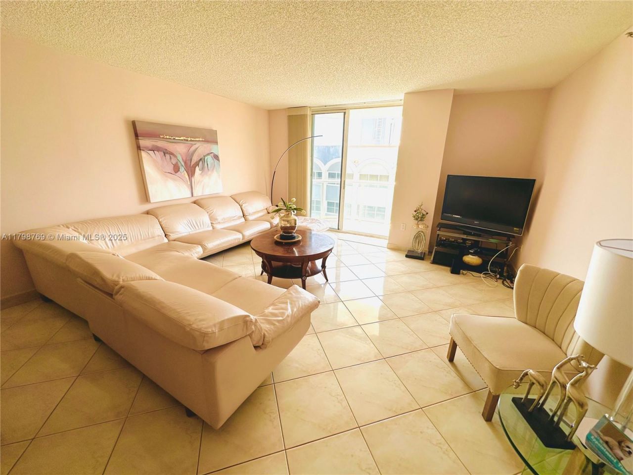 8855 Collins Ave, Unit 7H, Surfside, FL 33154 Photo