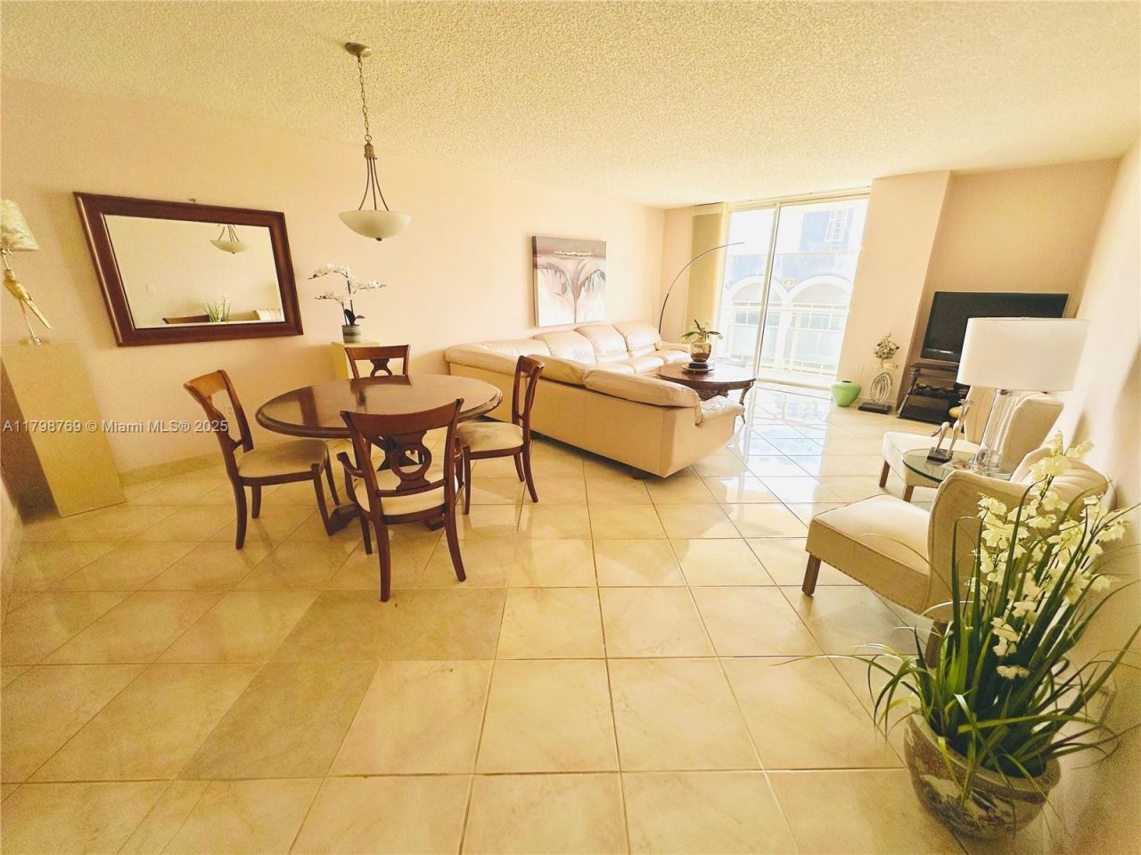 8855 Collins Ave, Unit 7H, Surfside, FL 33154 Photo