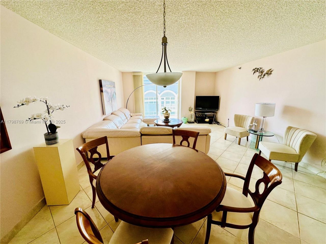 8855 Collins Ave, Unit 7H, Surfside, FL 33154 Photo