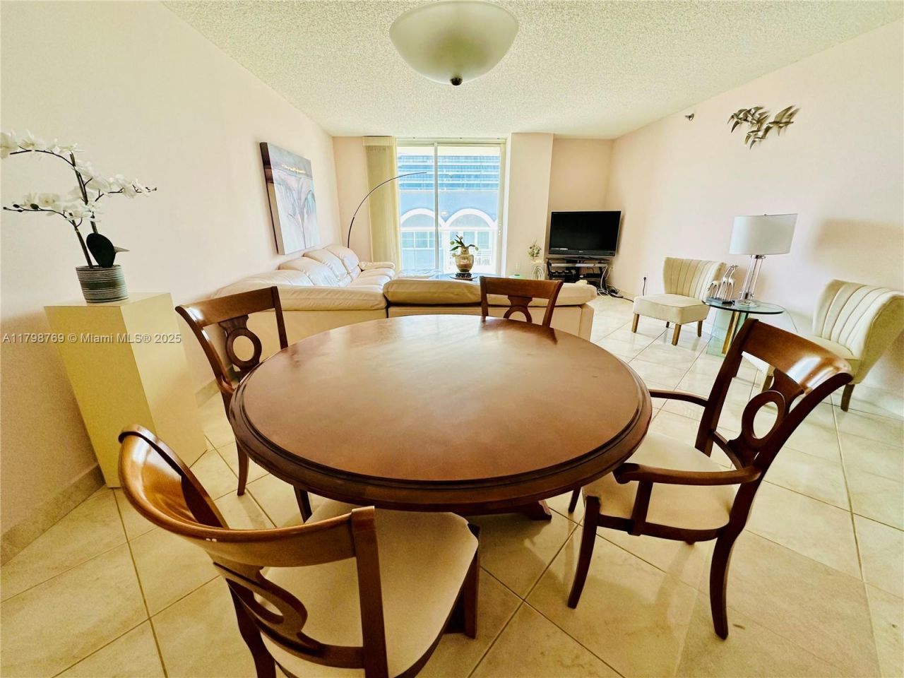 8855 Collins Ave, Unit 7H, Surfside, FL 33154 Photo